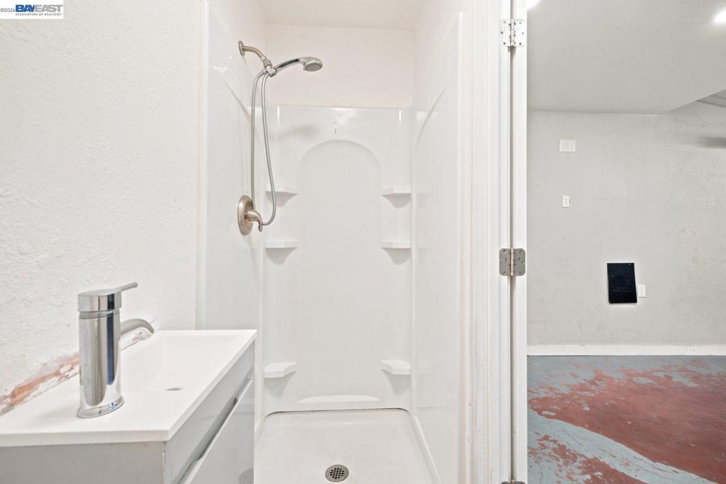 17005 Santa Fe St Property Photo 25