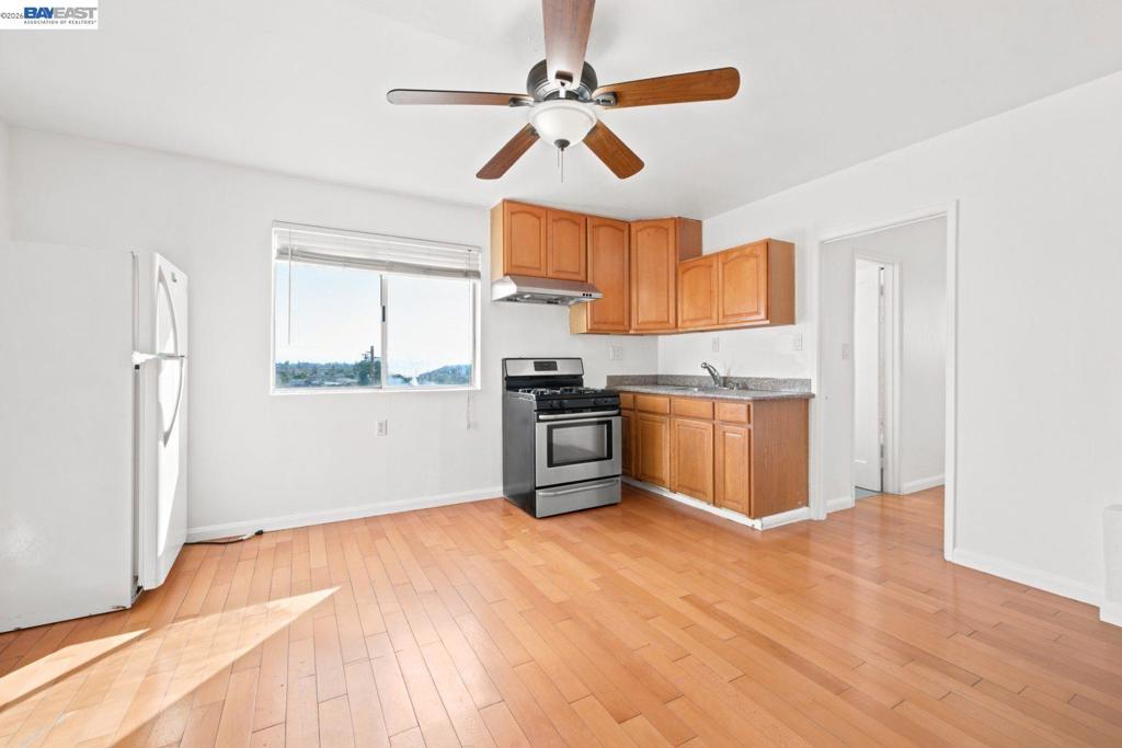 17005 Santa Fe St Property Photo 28