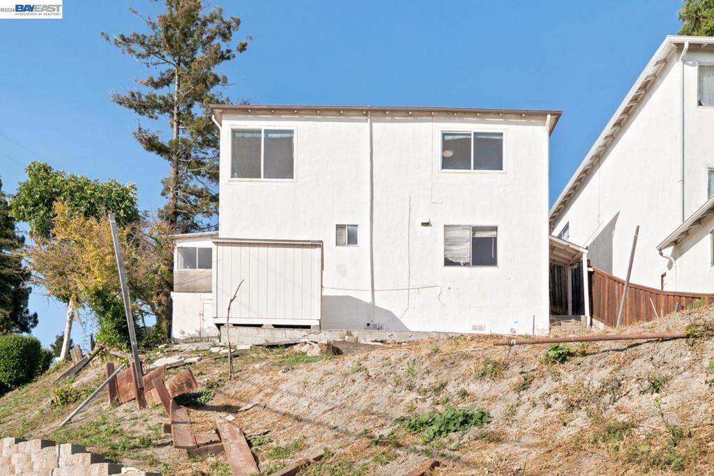 17005 Santa Fe St Property Photo 39