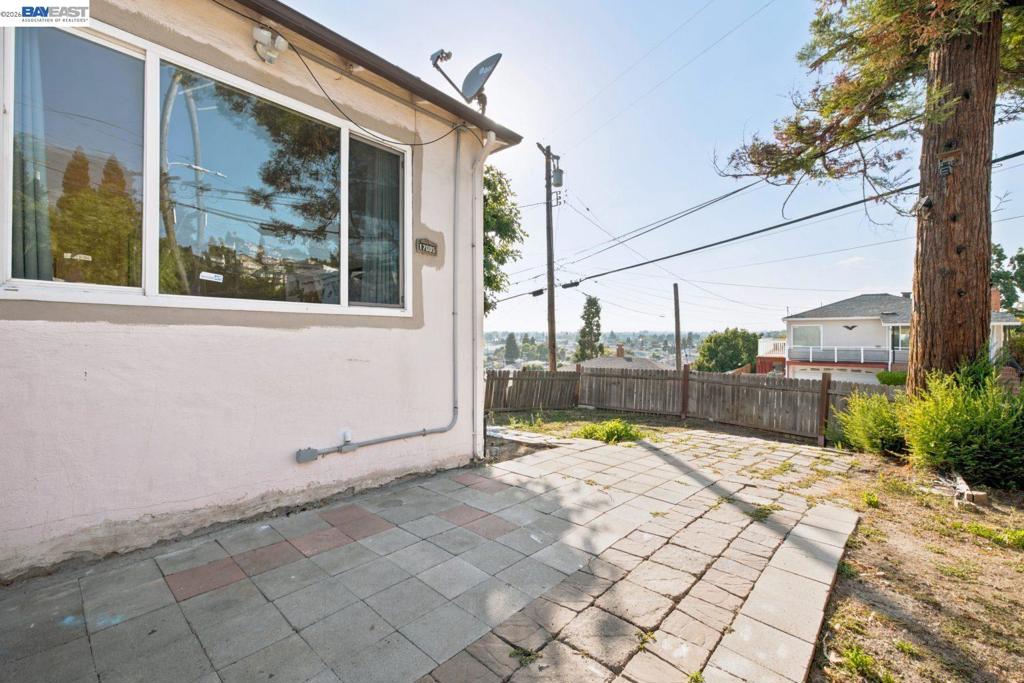 17005 Santa Fe St Property Photo 41