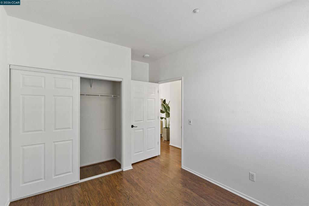 1641 Regent Dr Property Photo 16
