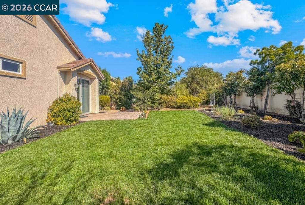 1641 Regent Dr Property Photo 24
