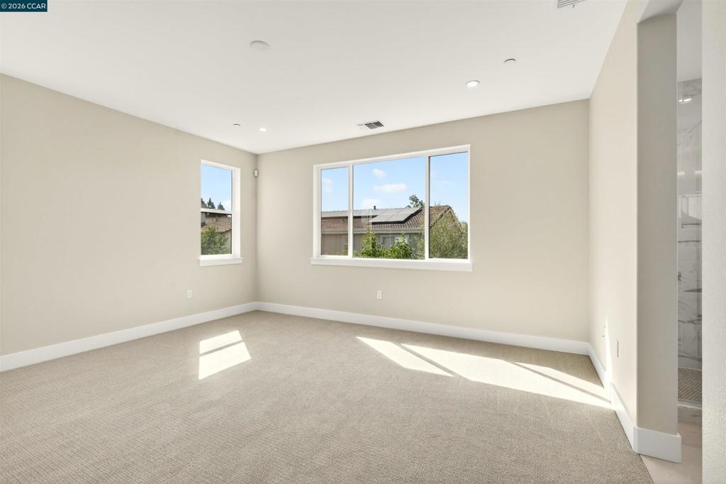 2201 Vandeleur Drive Property Photo 20