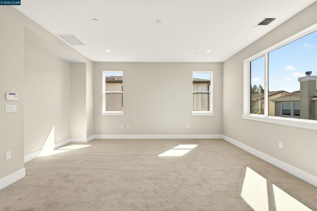 2201 Vandeleur Drive Property Photo 22