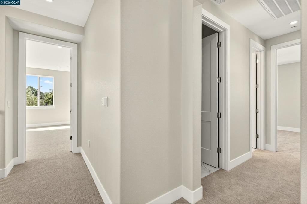 2201 Vandeleur Drive Property Photo 30
