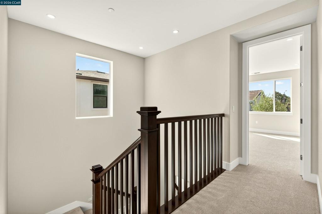 2201 Vandeleur Drive Property Photo 31