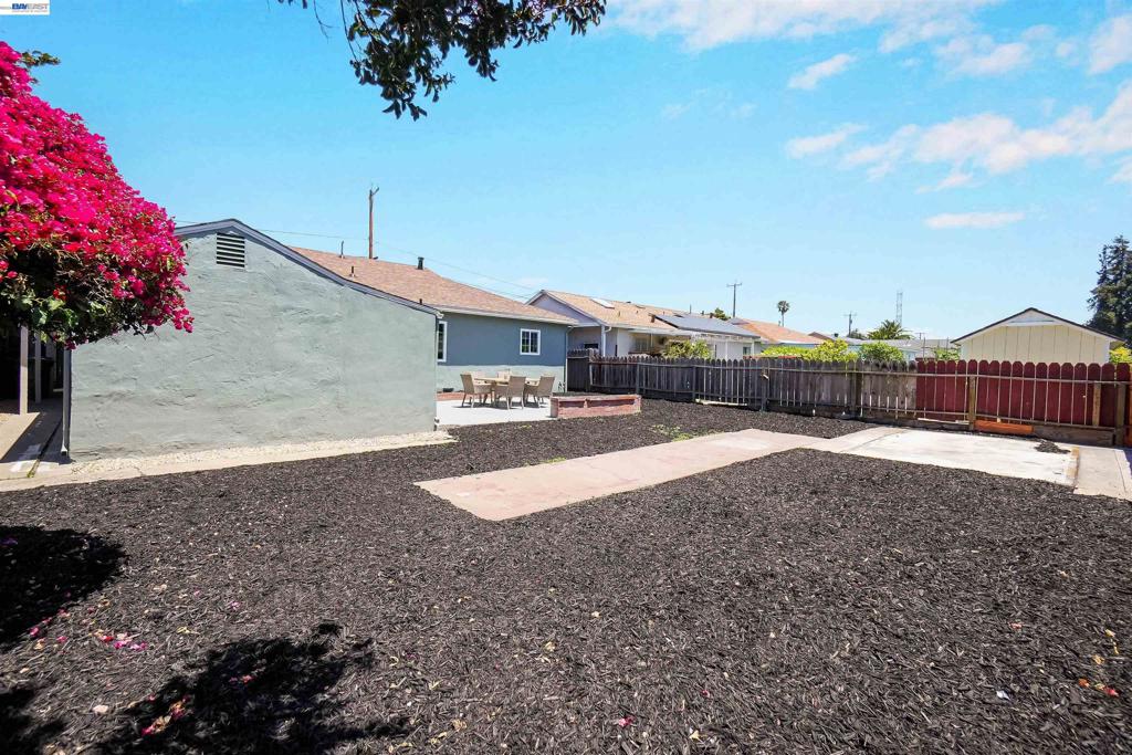 25353 Tarman Ave Property Photo 41
