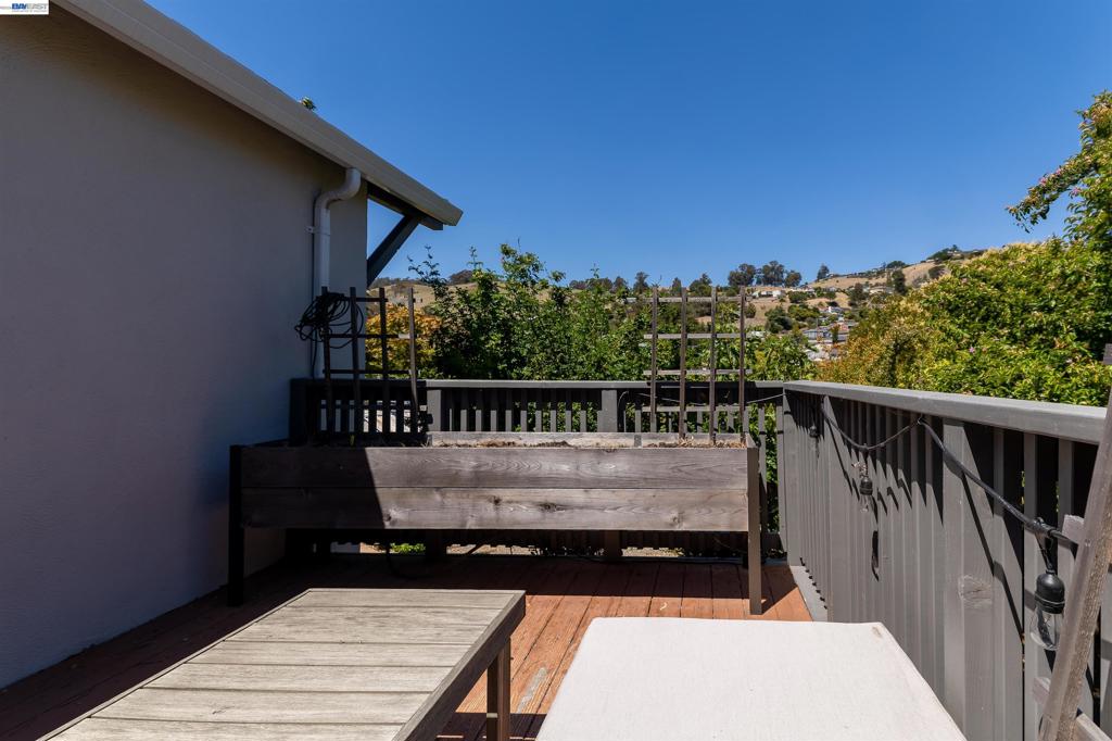 16004 Wellington Way Property Photo 37