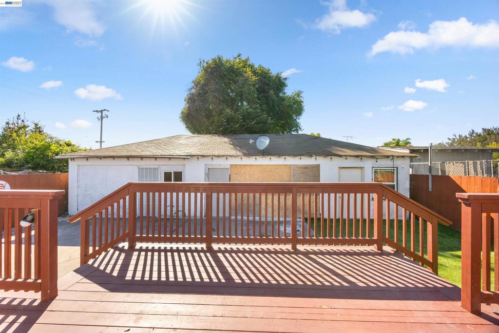2909 21st Property Photo 25