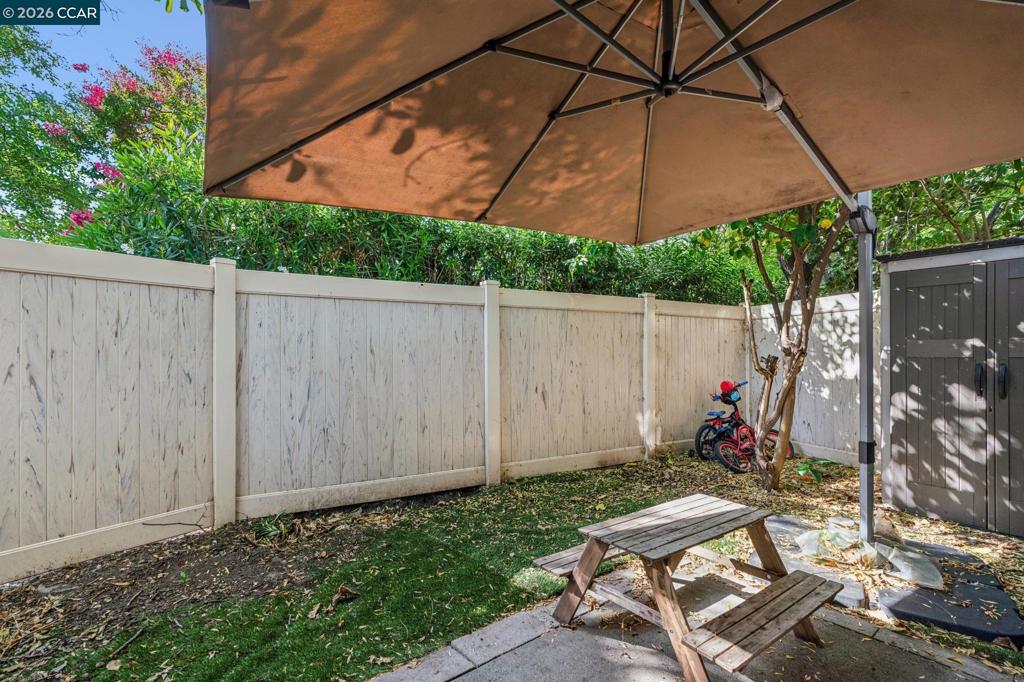 2035 Sierra Rd 4 Property Photo 22