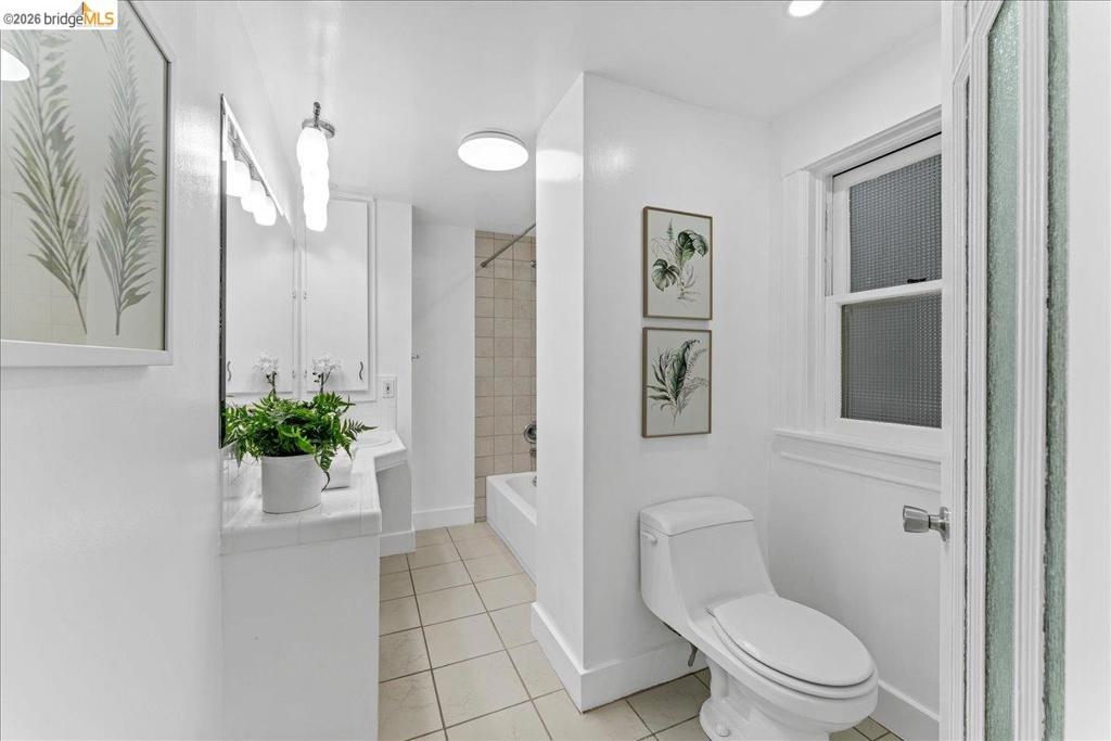 2725 Prince St. 10 Property Photo 15