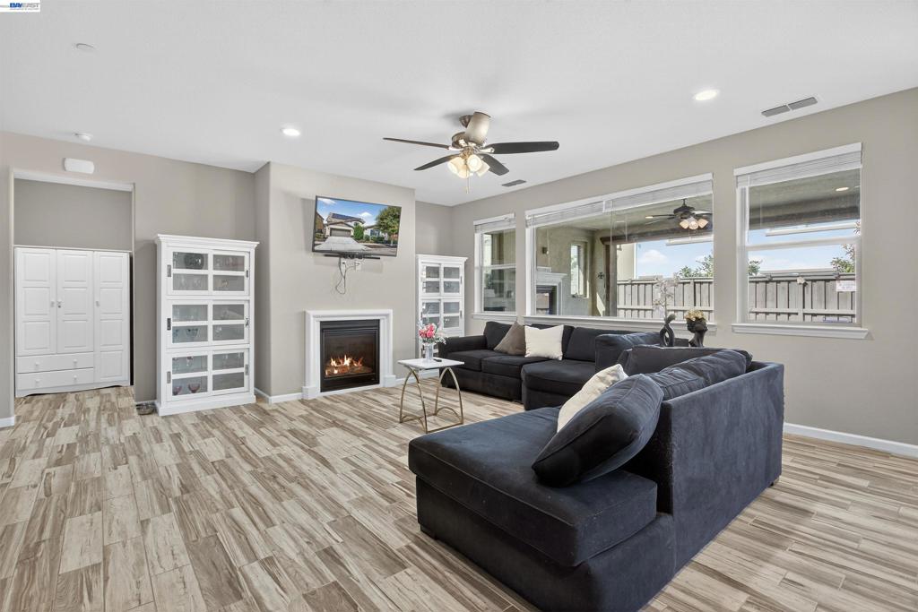 1787 Branson Court Property Photo 8