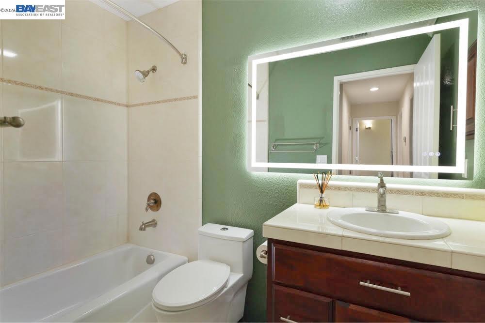 406 Stanford St Property Photo 10