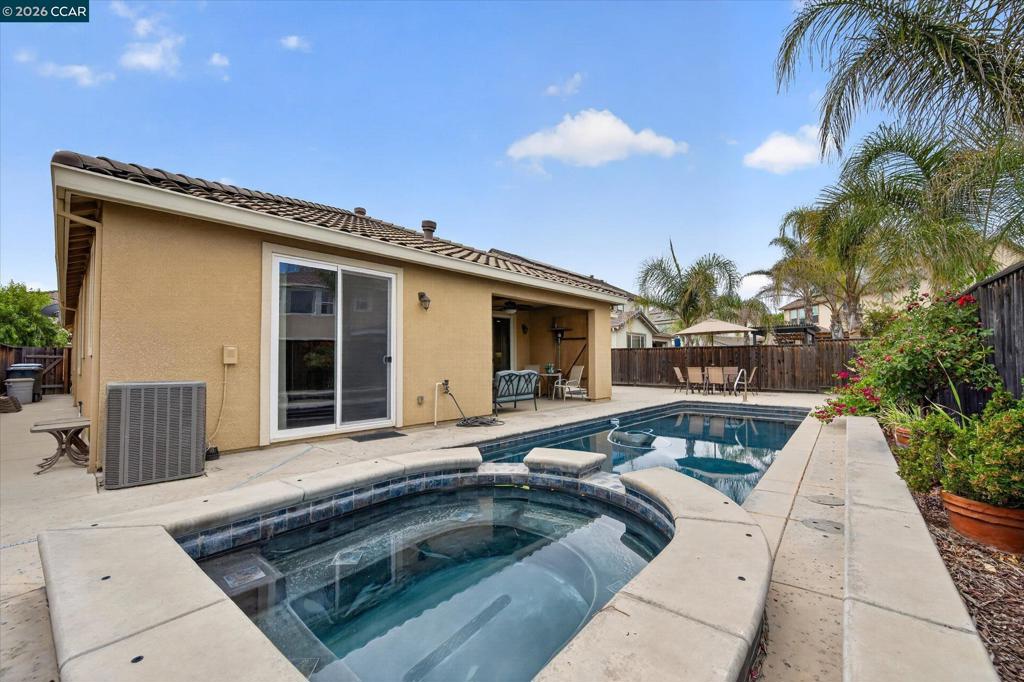 8023 Westport Cir Property Photo 36