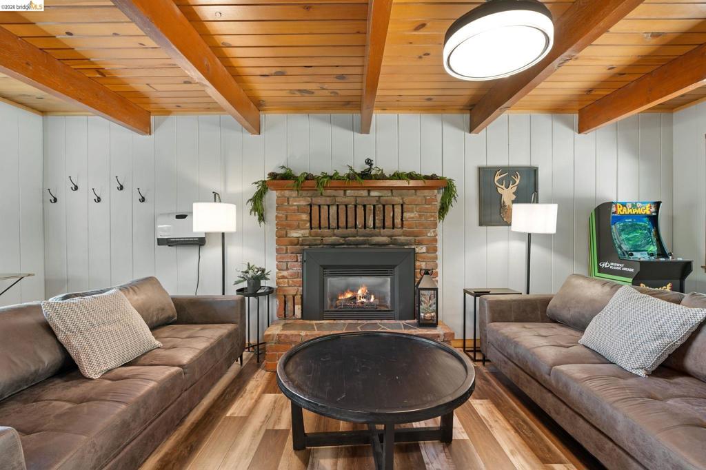 20708 Hekeke Lane Property Photo 13