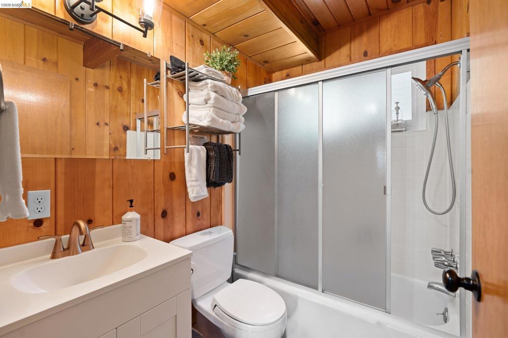 20708 Hekeke Lane Property Photo 19