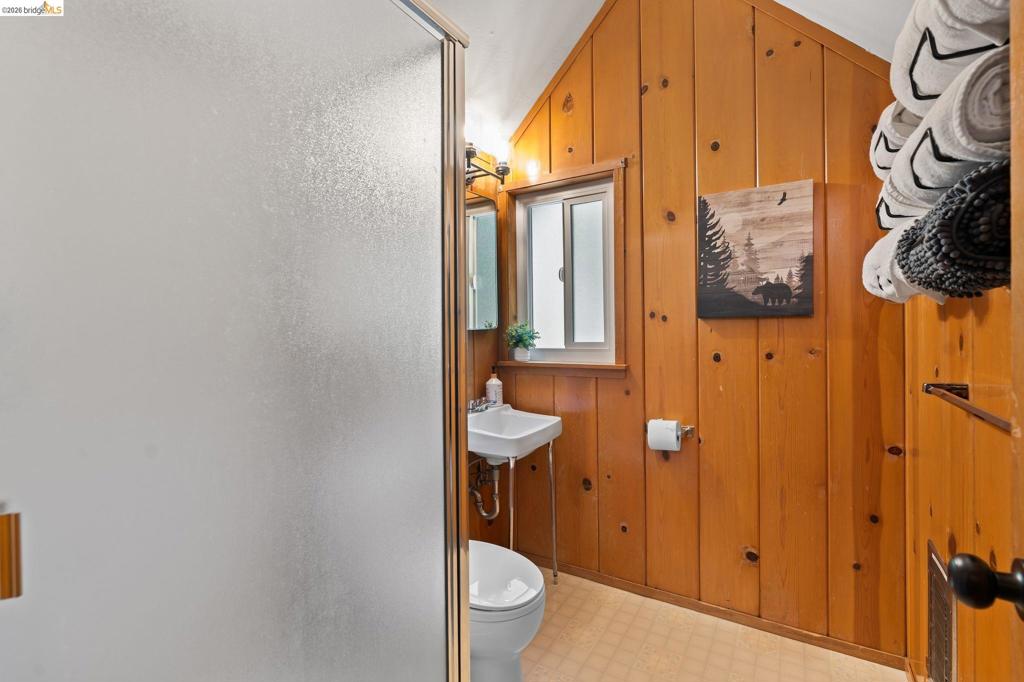 20708 Hekeke Lane Property Photo 24