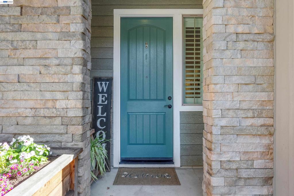 241 Fennel Way Property Photo 4