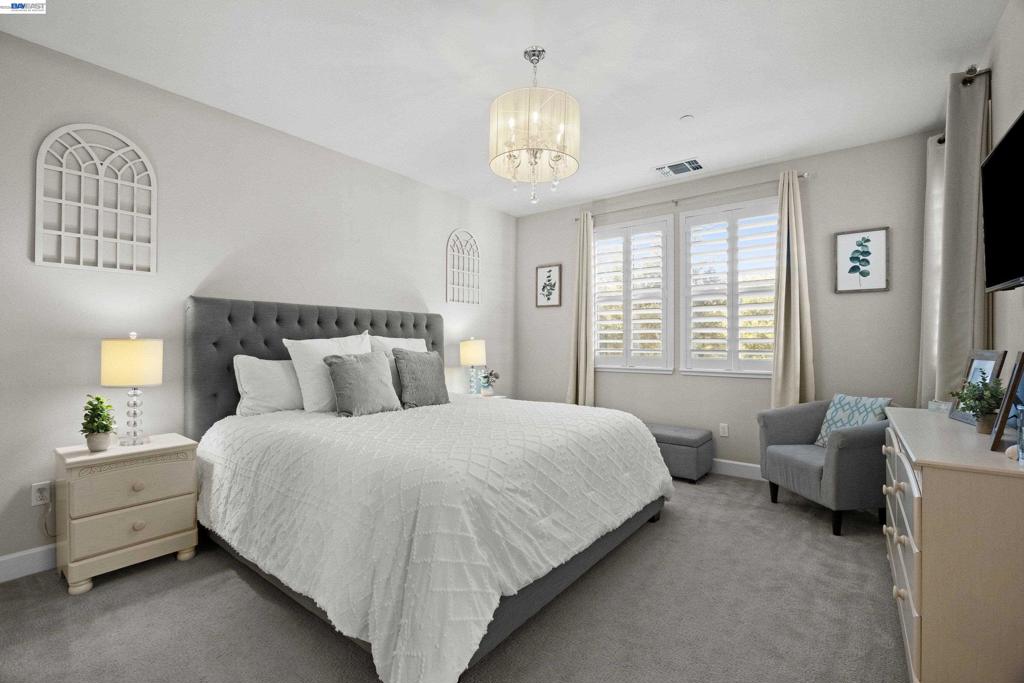 241 Fennel Way Property Photo 20