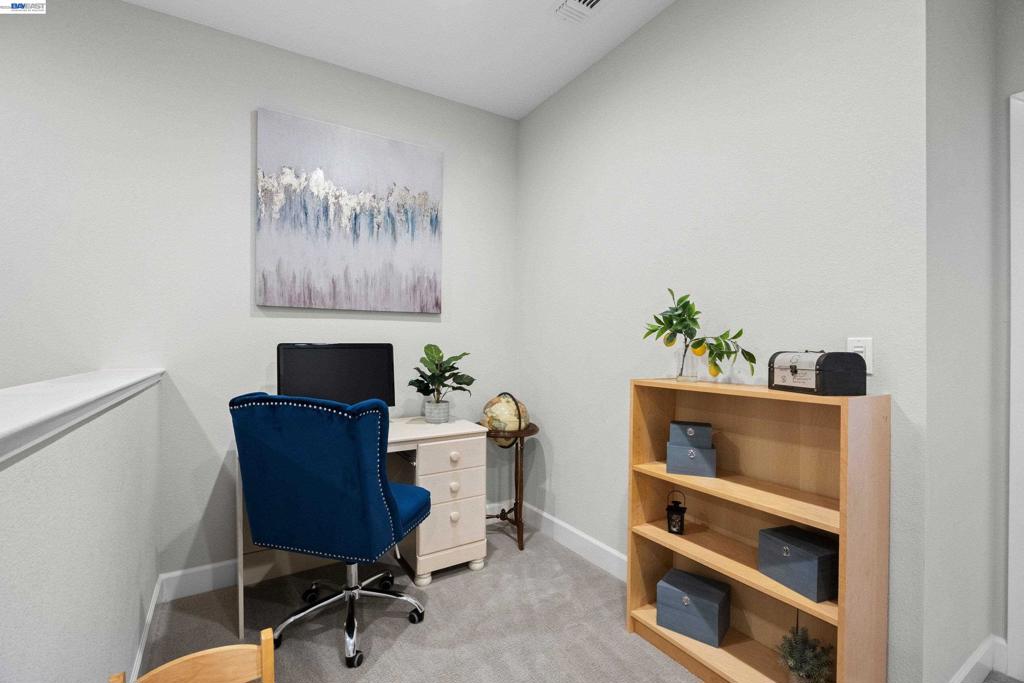 241 Fennel Way Property Photo 32