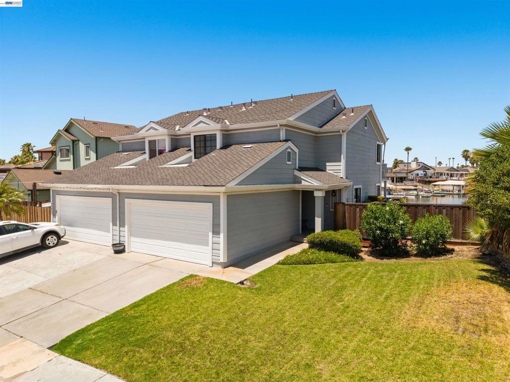 5585 Marlin Dr Property Photo 1