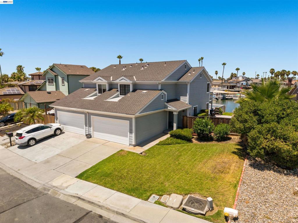 5585 Marlin Dr Property Photo 4