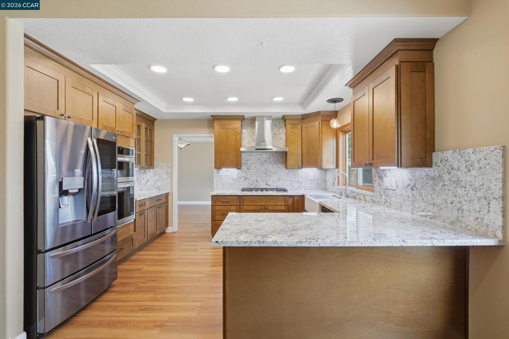 454 Bristol Ct Property Photo 13