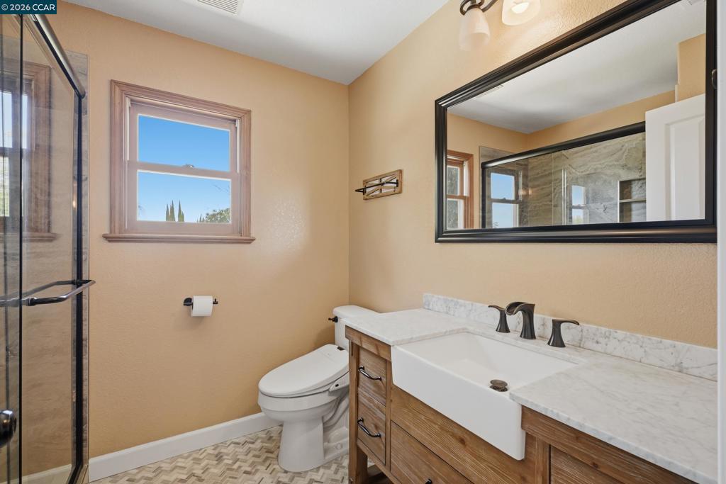454 Bristol Ct Property Photo 31