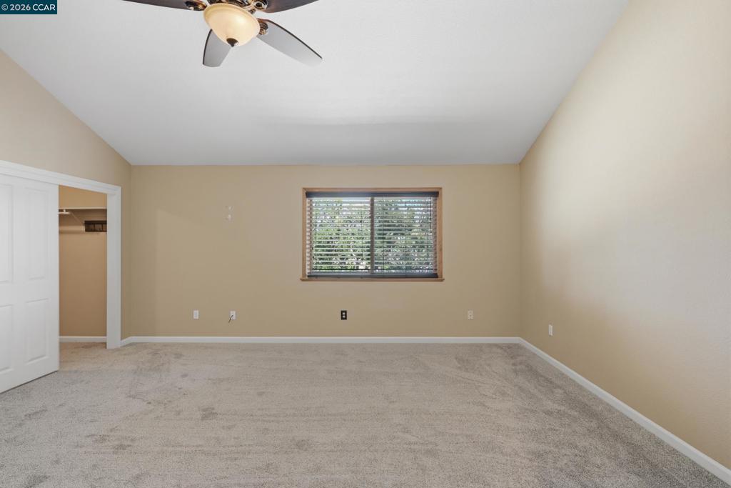 454 Bristol Ct Property Photo 35