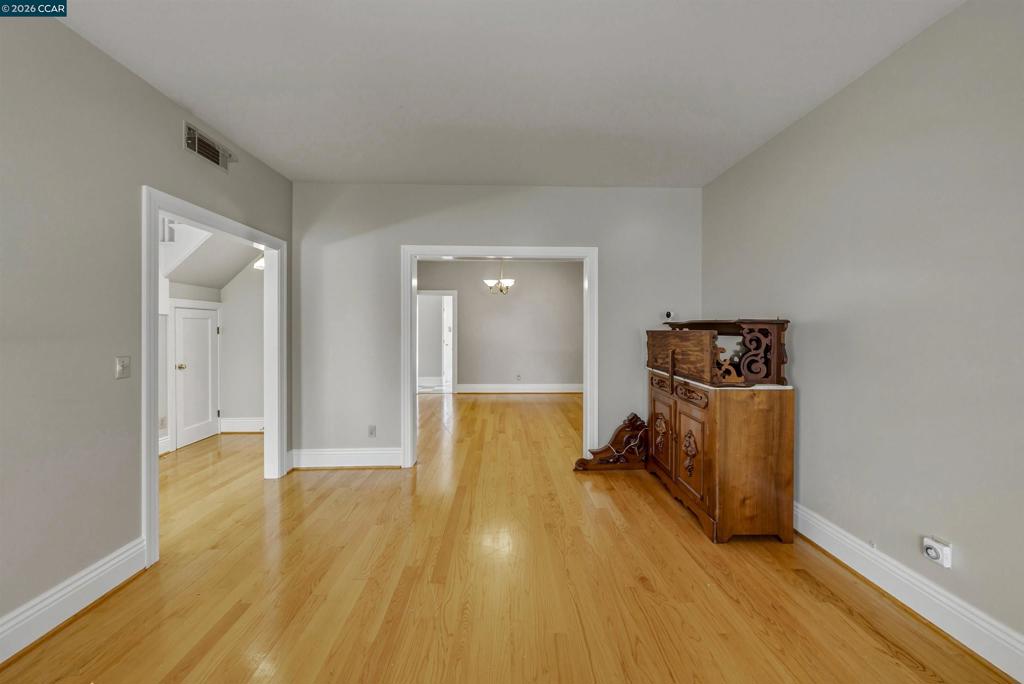 133 Pinole St Property Photo 43