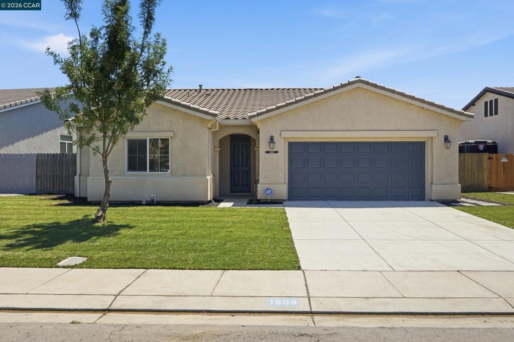 1608 Sephos St Property Photo 1