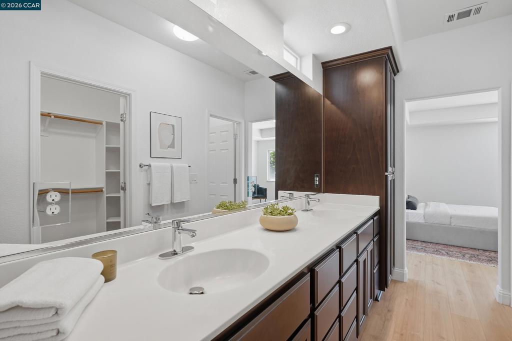 1608 Sephos St Property Photo 26