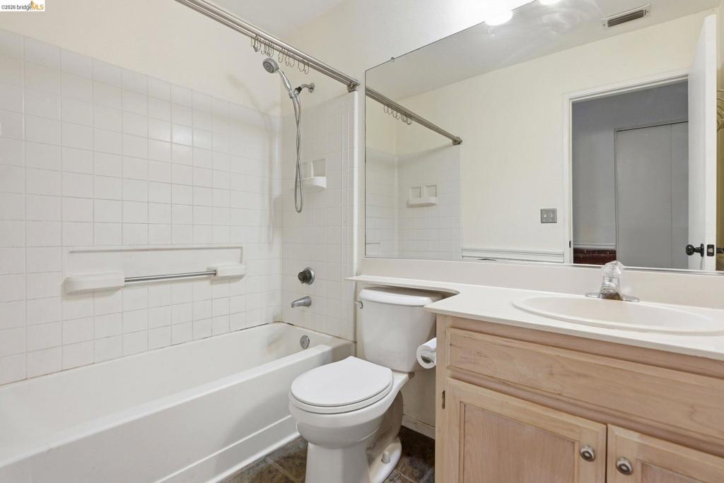 243 Florence Ct Property Photo 20