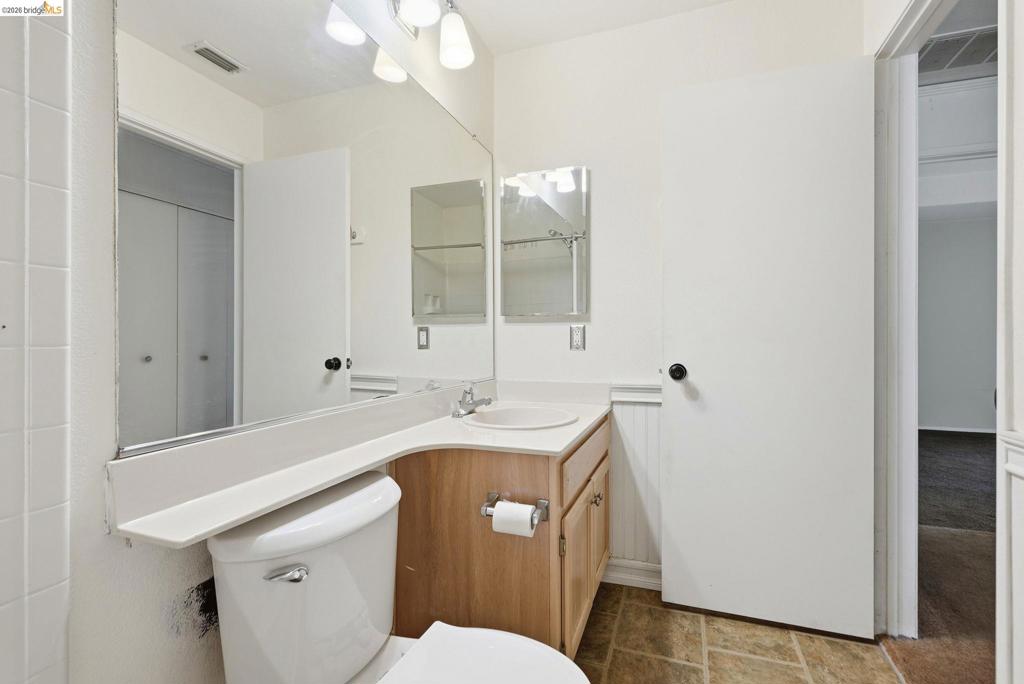 243 Florence Ct Property Photo 21