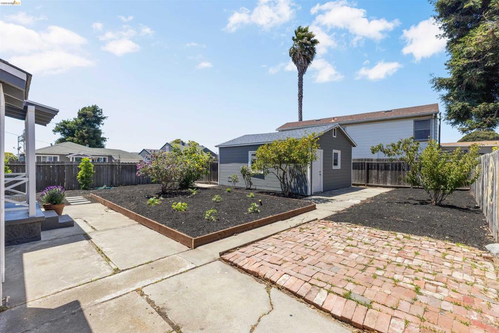 5101 Tehama Ave Property Photo 36