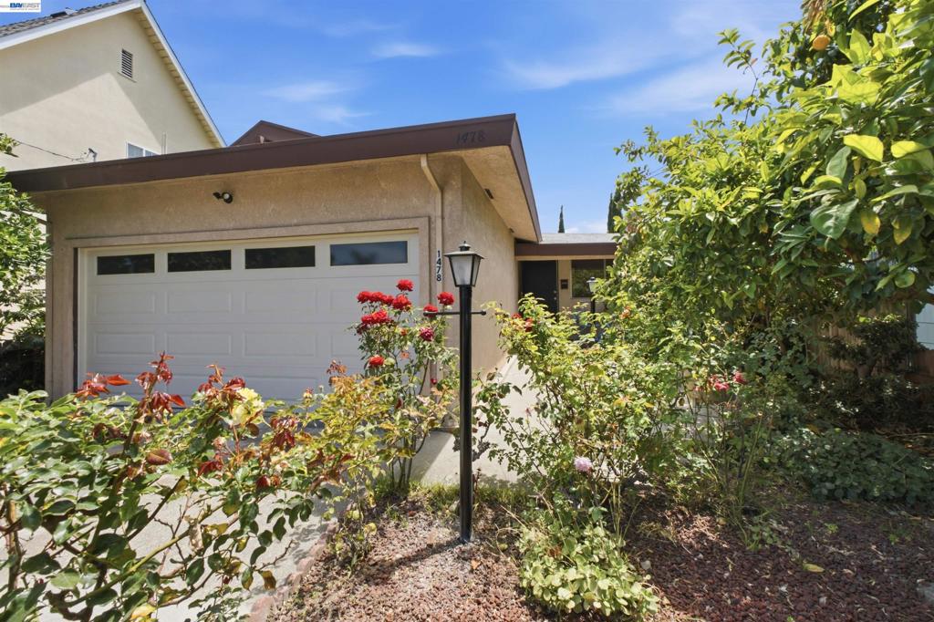 1478 Plaza Dr Property Photo 1