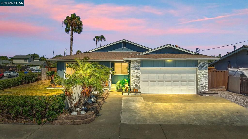 1 N Lake Cir