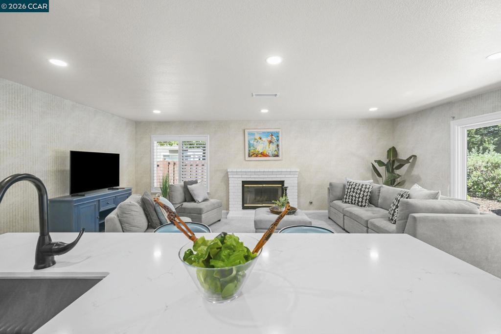 3385 Green Meadow Dr Property Photo 15
