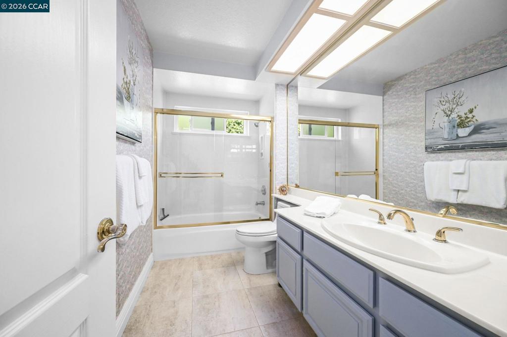 3385 Green Meadow Dr Property Photo 20