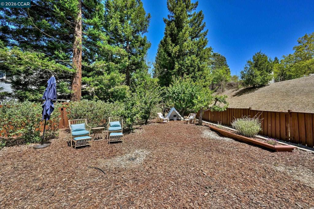 3385 Green Meadow Dr Property Photo 36