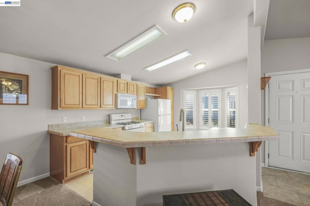 3263 Vineyard Ave., #16 Property Photo 11