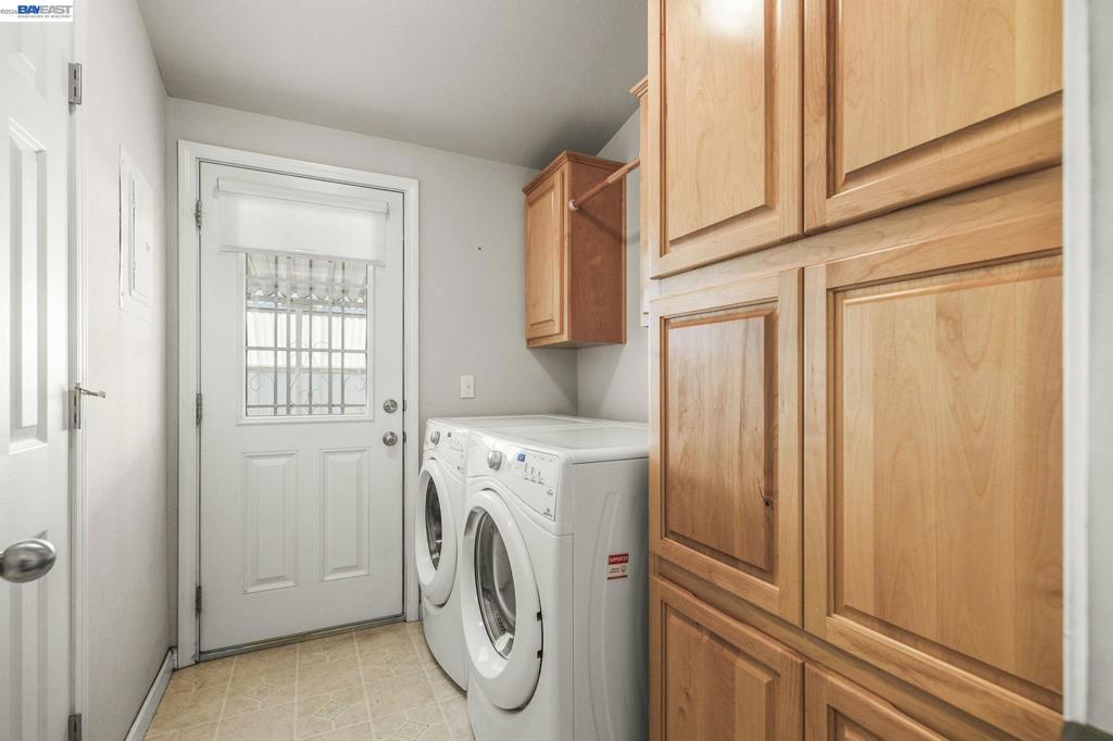 3263 Vineyard Ave., #16 Property Photo 24