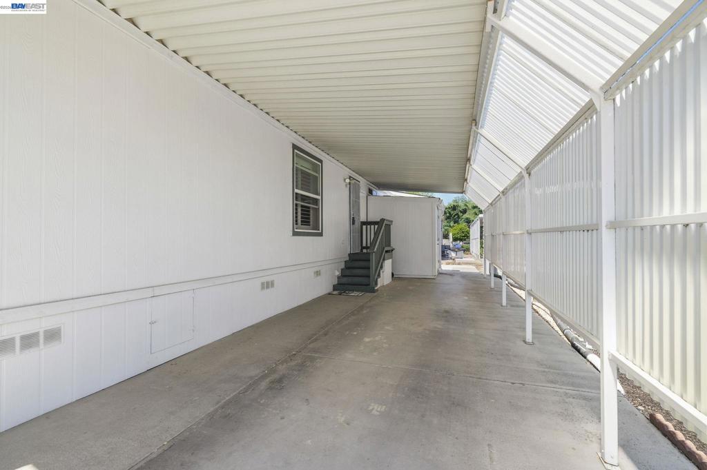 3263 Vineyard Ave., #16 Property Photo 25
