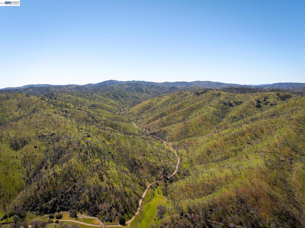15676 W Corral Hollow Rd Property Photo 2