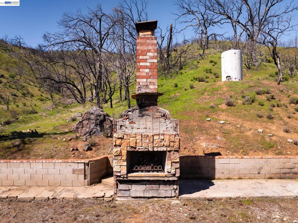 15676 W Corral Hollow Rd Property Photo 6