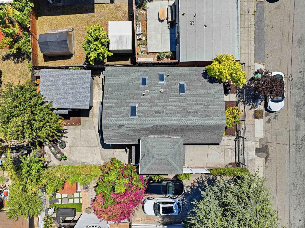 3214 Stuart St Property Photo 34