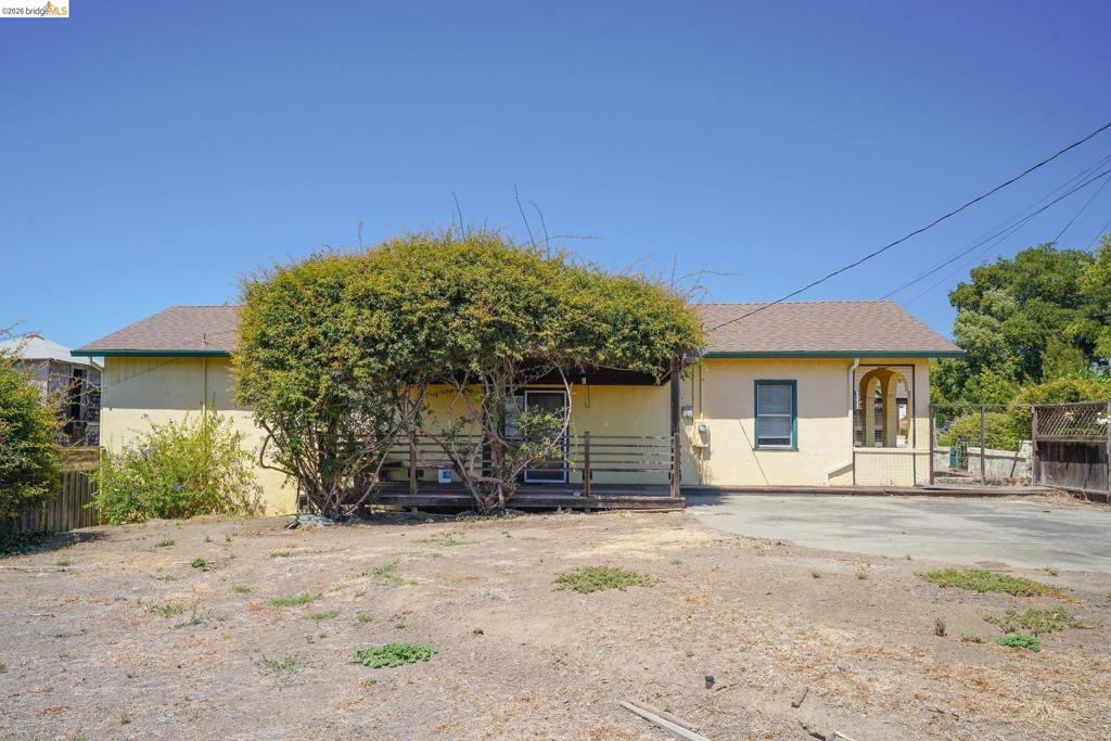 811 E 6th Street Property Photo 26