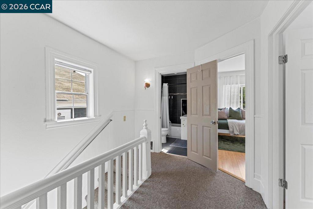 1538 Russell St Property Photo 18