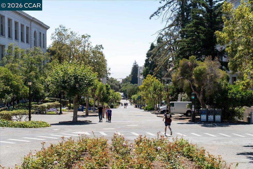 1538 Russell St Property Photo 58