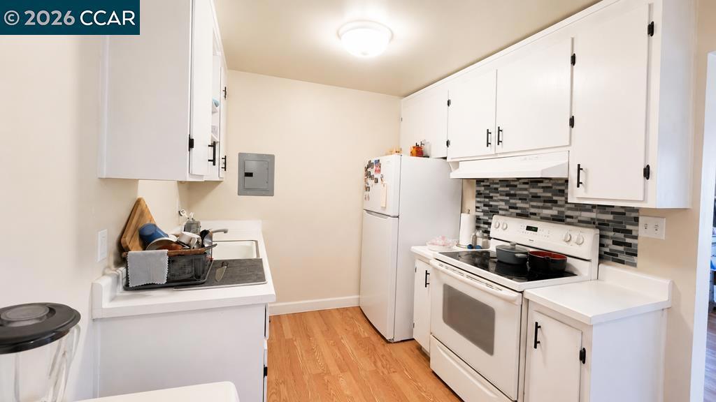 1594 Morgan Ln. Property Photo 46